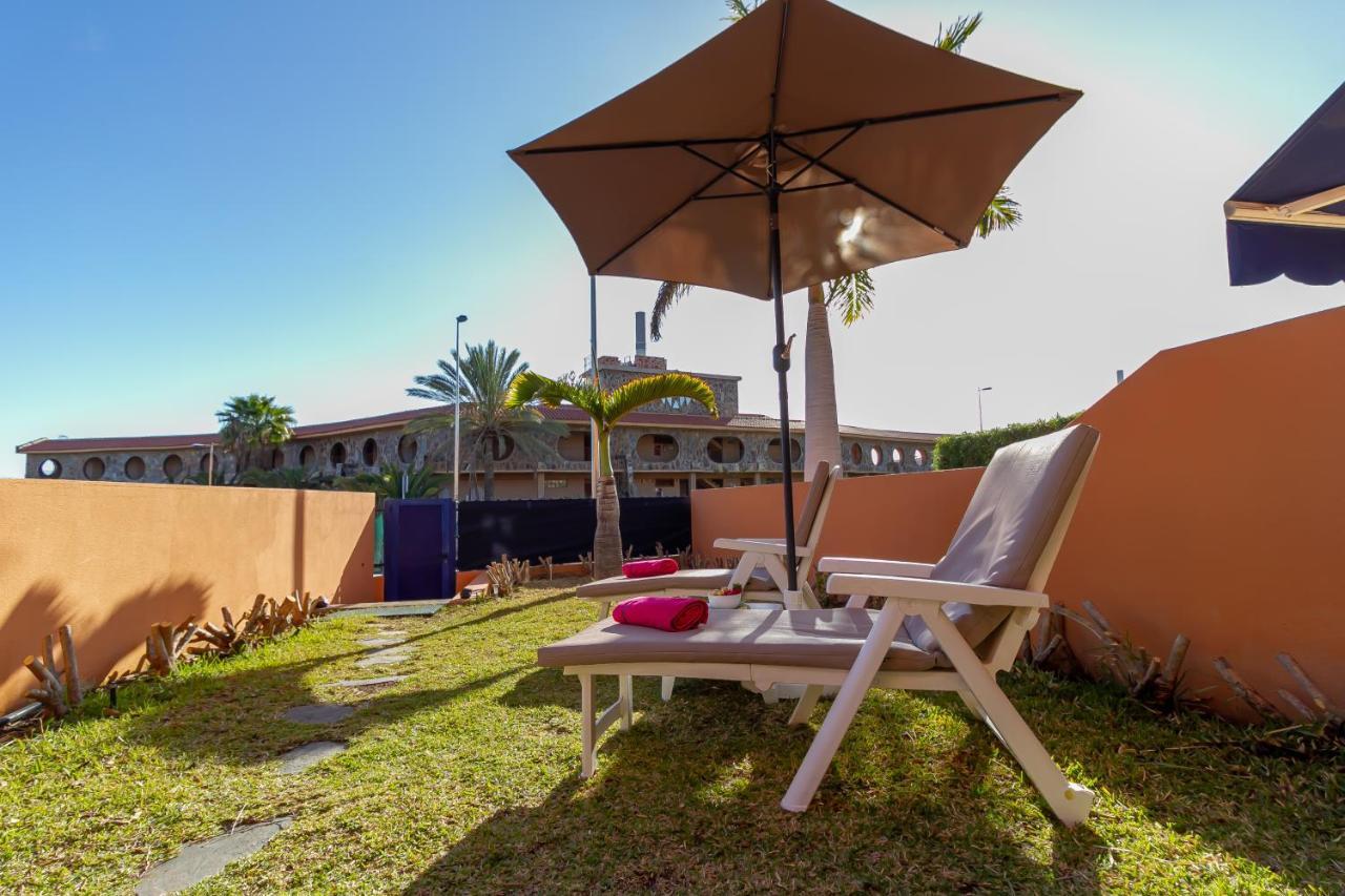 Villa Duplex Meloneras With Free Wifi And Private Garden Exterior foto
