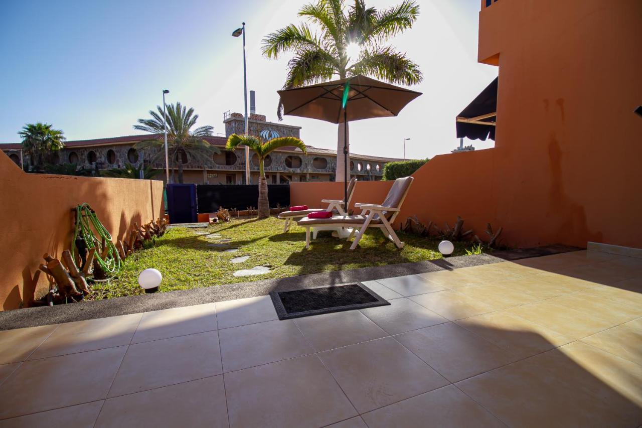 Villa Duplex Meloneras With Free Wifi And Private Garden Exterior foto