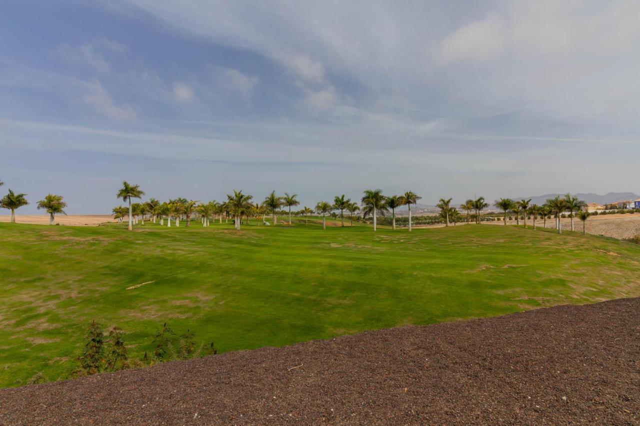 Villa Duplex Meloneras With Free Wifi And Private Garden Exterior foto
